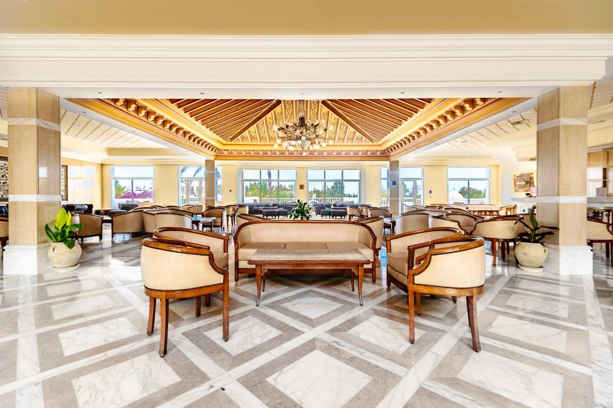 Iris & Thalasso 4* مزرايا