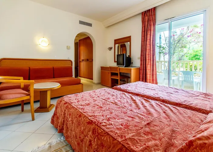 Iris Hotel & Thalasso
